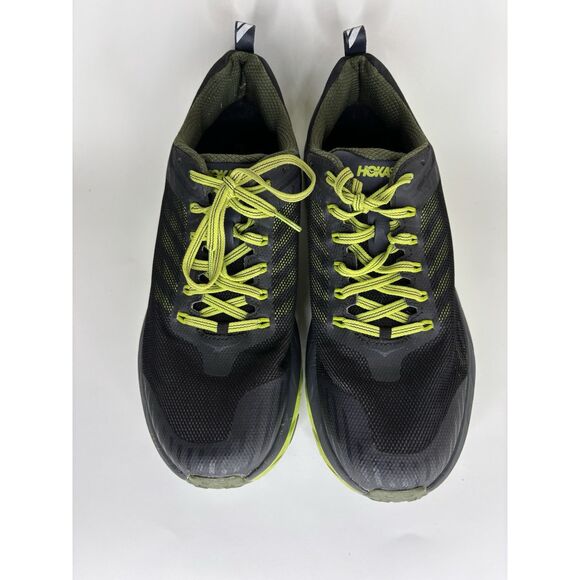 Athletic_Shoes